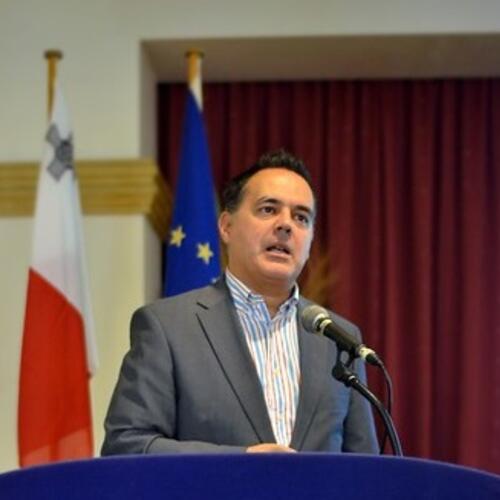 Dr. Eusebio Rial González
